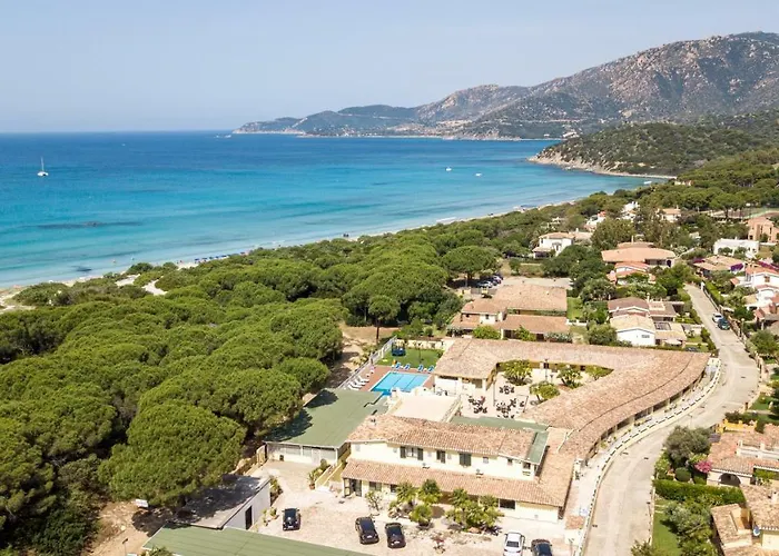 Hotel Fiore Di Maggio 3*