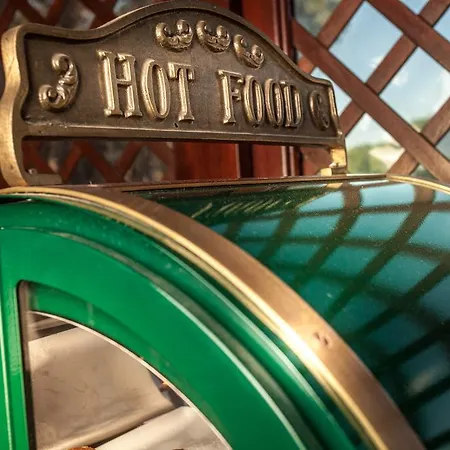 Fiore Di Maggio 酒店