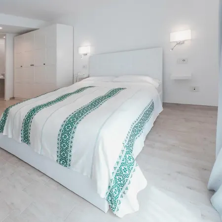 מלון Fiore Di Maggio וילסימיוס